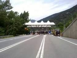 ingresso_nel_principato_di_andorra.jpg